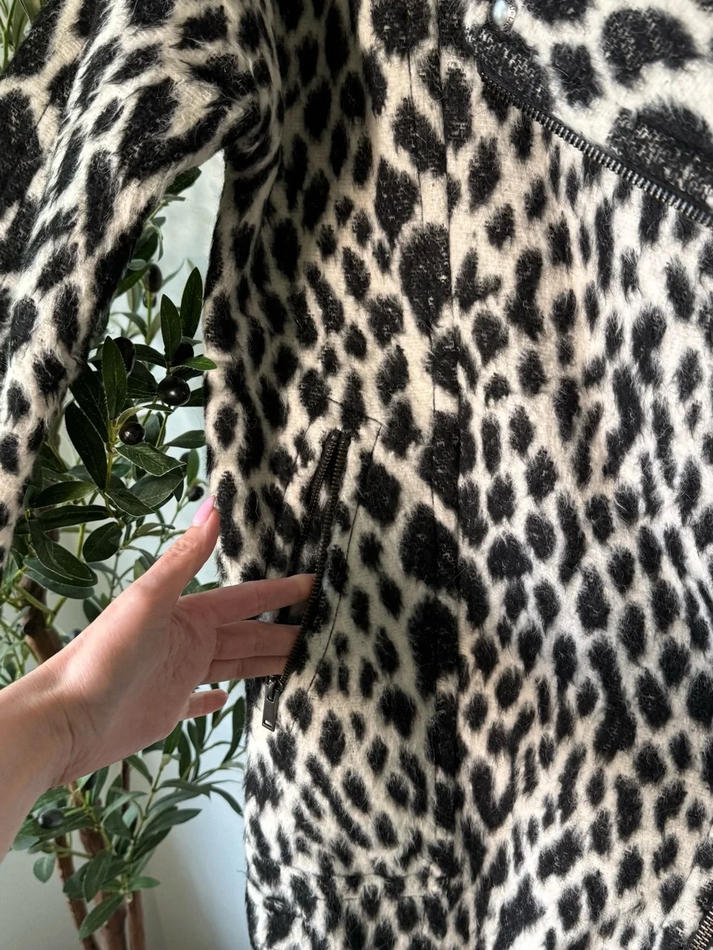 Banana Republic Black & White Leopard Print Wool Blend Coat, Women’s S